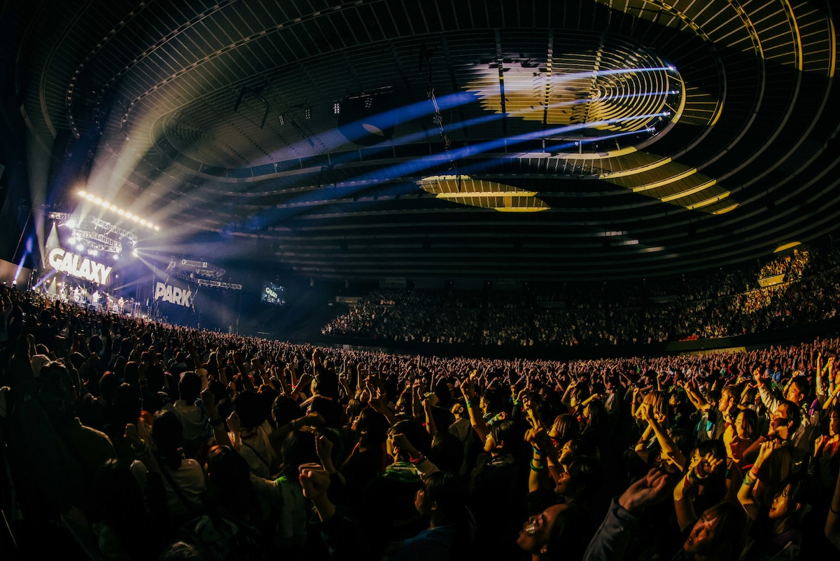 ハンブレッダーズのライブの様子。（撮影：松本いづみ）
