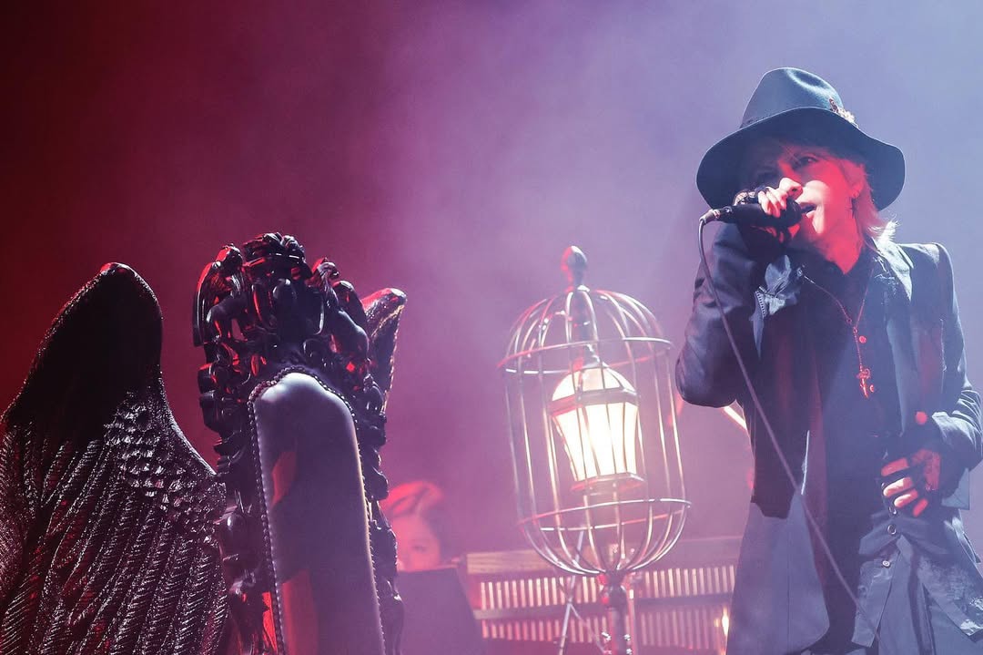 2021年に行われた「20th Orchestra Concert HYDE 黑ミサ 2021 Wakayama」より。