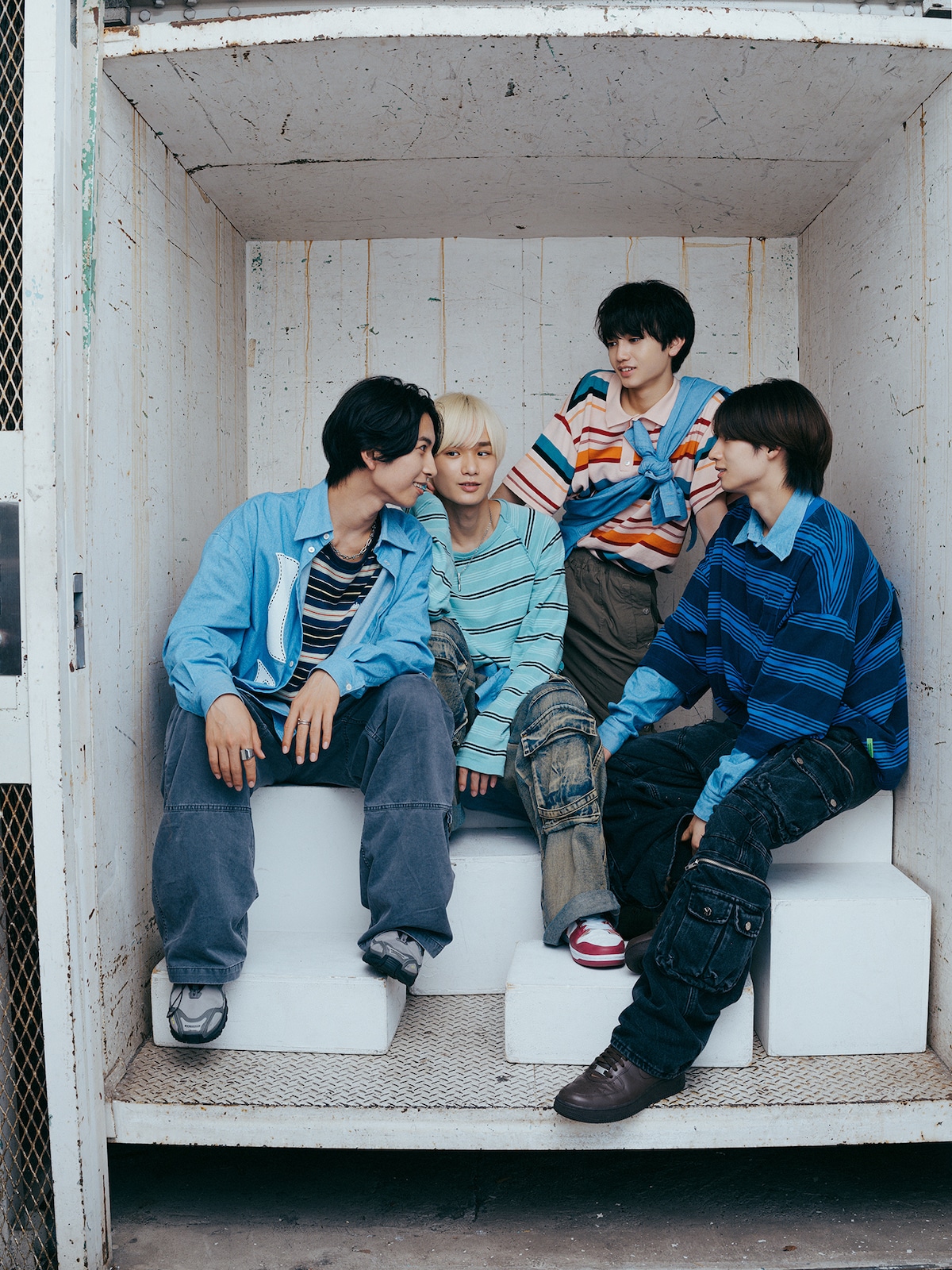 左から竹野世梛、中村旺太郎、山本龍人、志賀李玖。