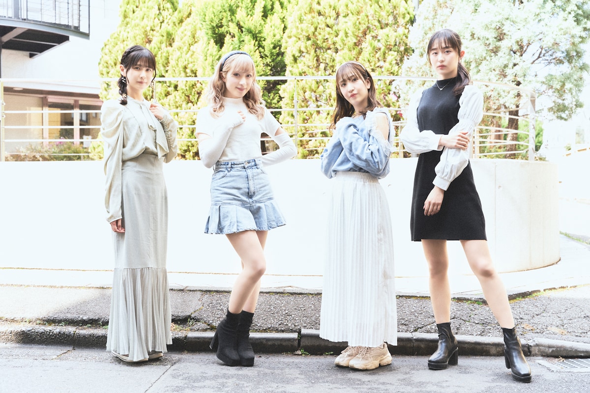 左から高橋媛、若林春来、海老原優花、髙桑凜羽。