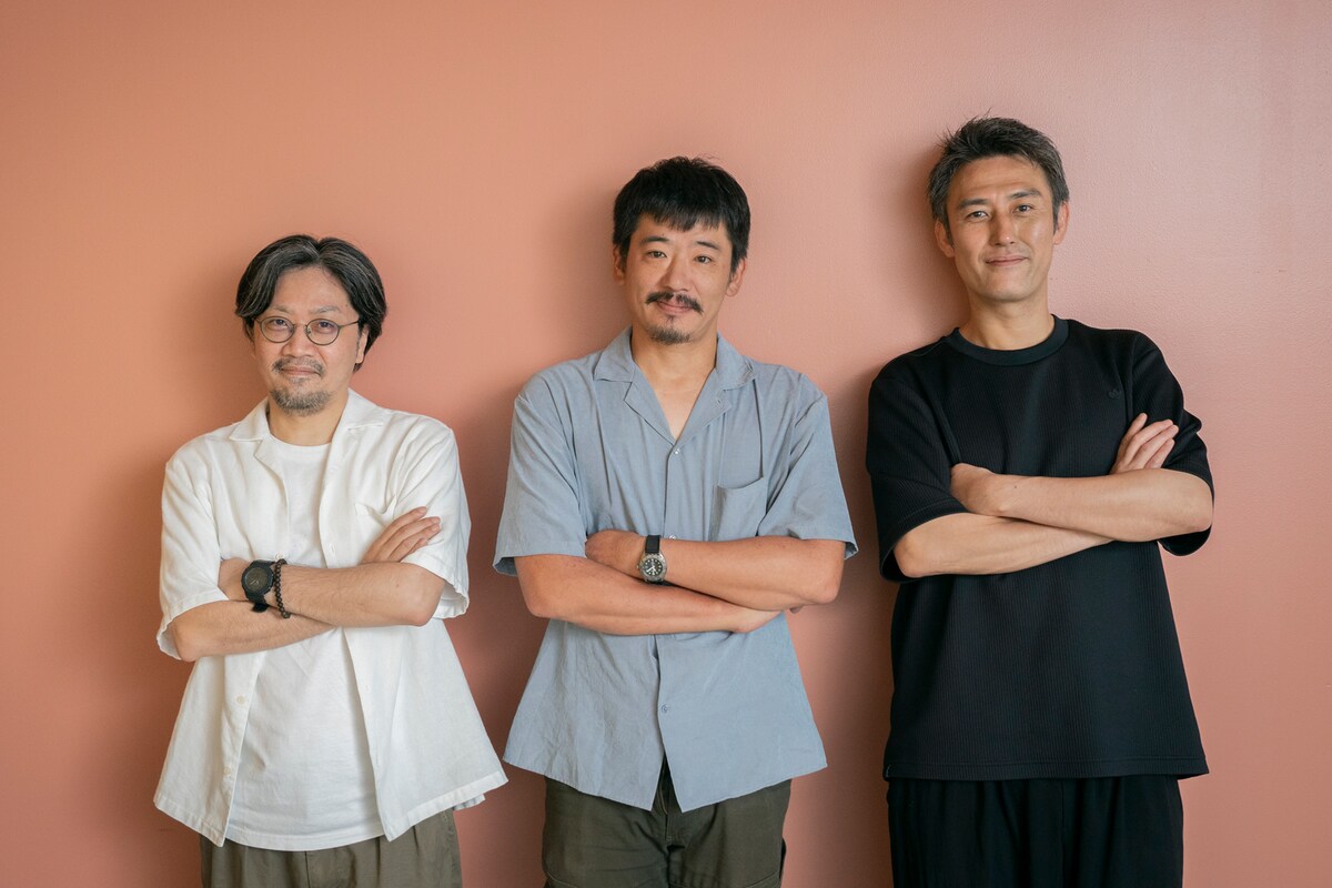 左から田村孝裕、古山憲太郎、塚原大助。