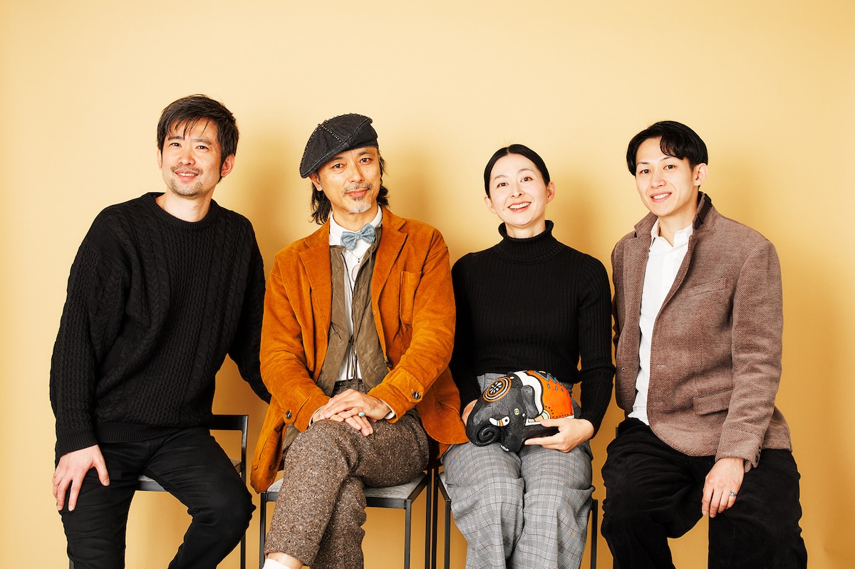 左から鈴木アツト、石橋徹郎、佐乃美千子、二條正士。