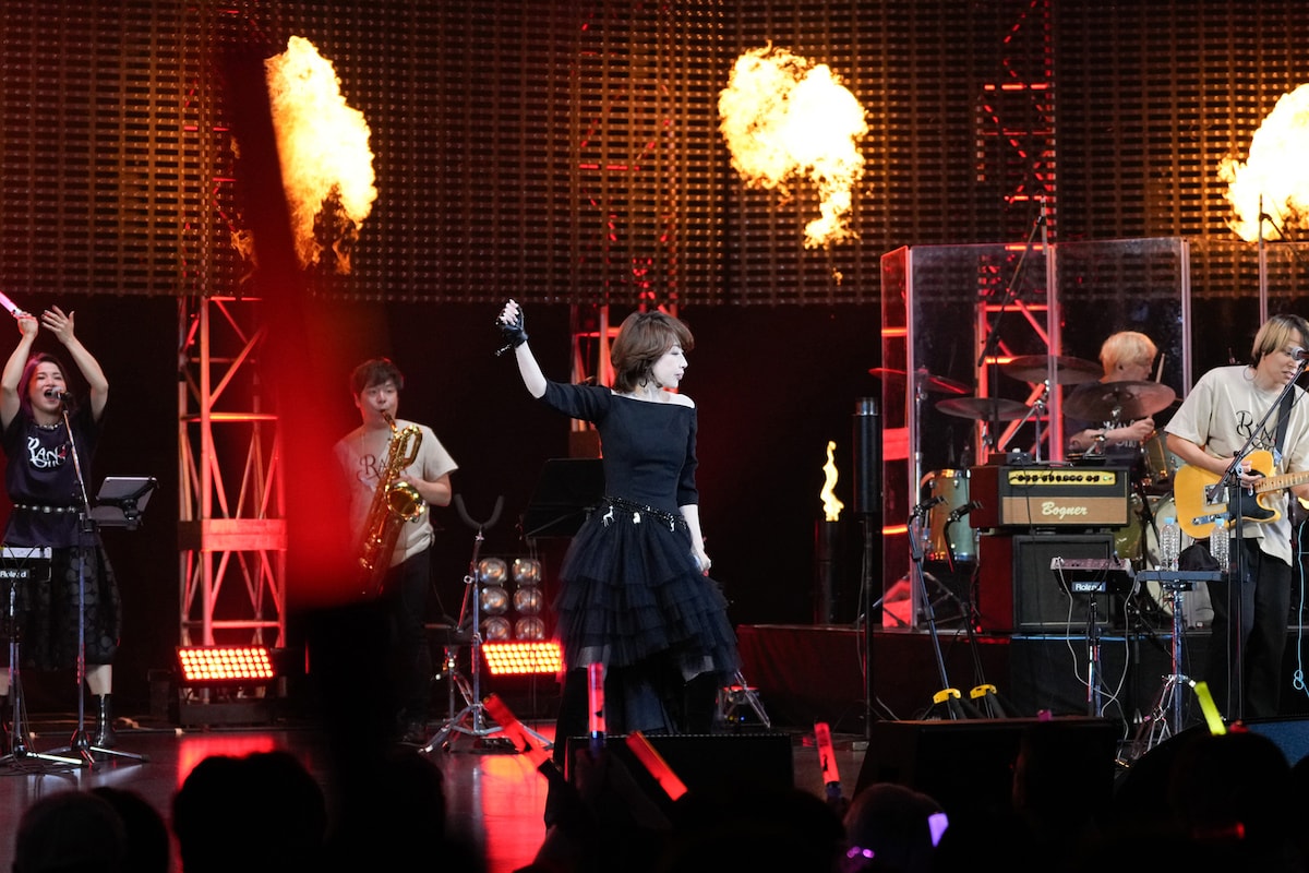 2025年10月18日開催「伊藤 蘭 Special Premium Live ～Don't Stop The Music! ～ vol.2」EX THEATER ROPPONGI公演の様子（撮影：岡本隆史）。