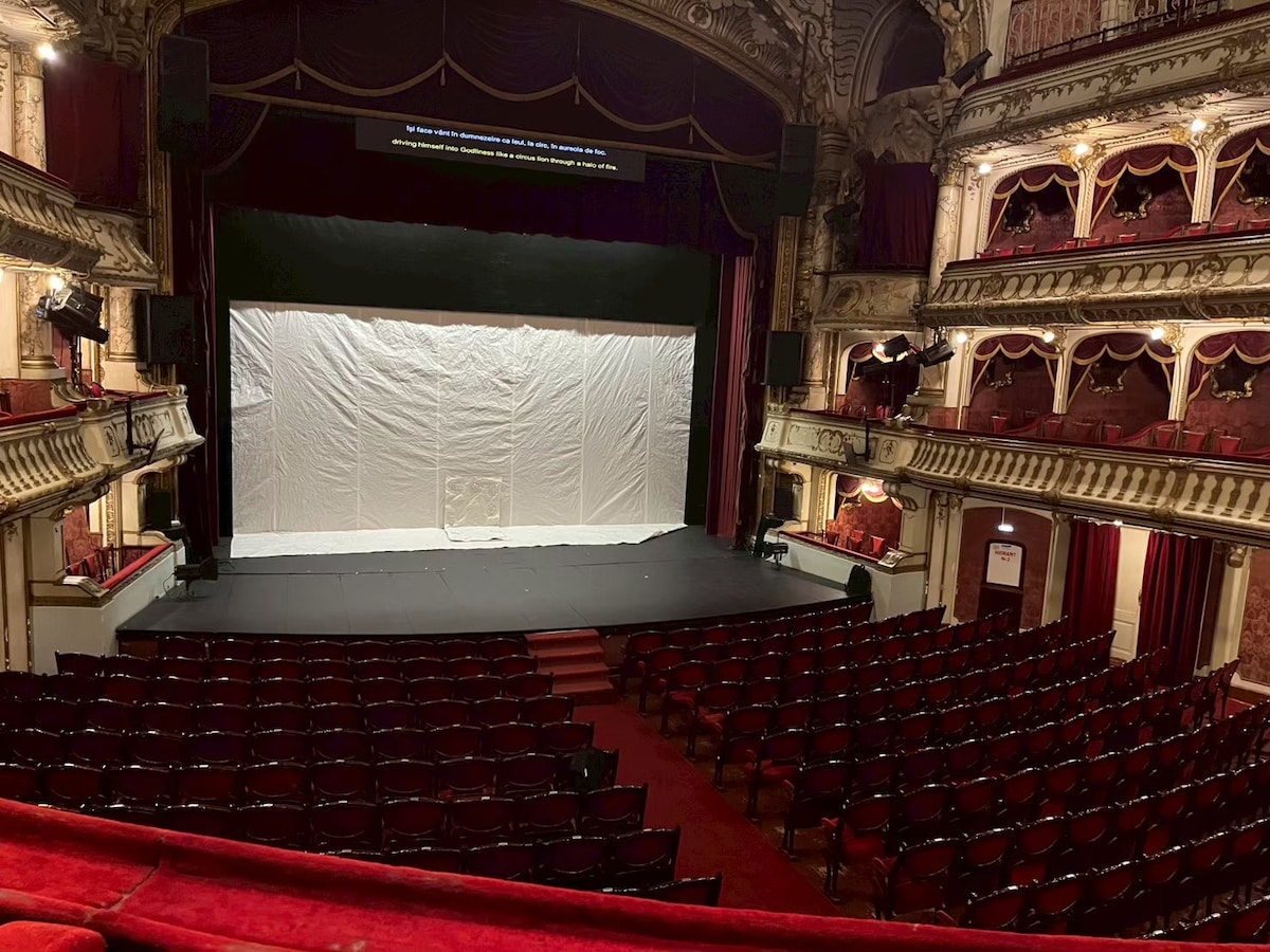 ルーマニアのクルージュ・ナポカの、ルチアン・ブラガ国立劇場。