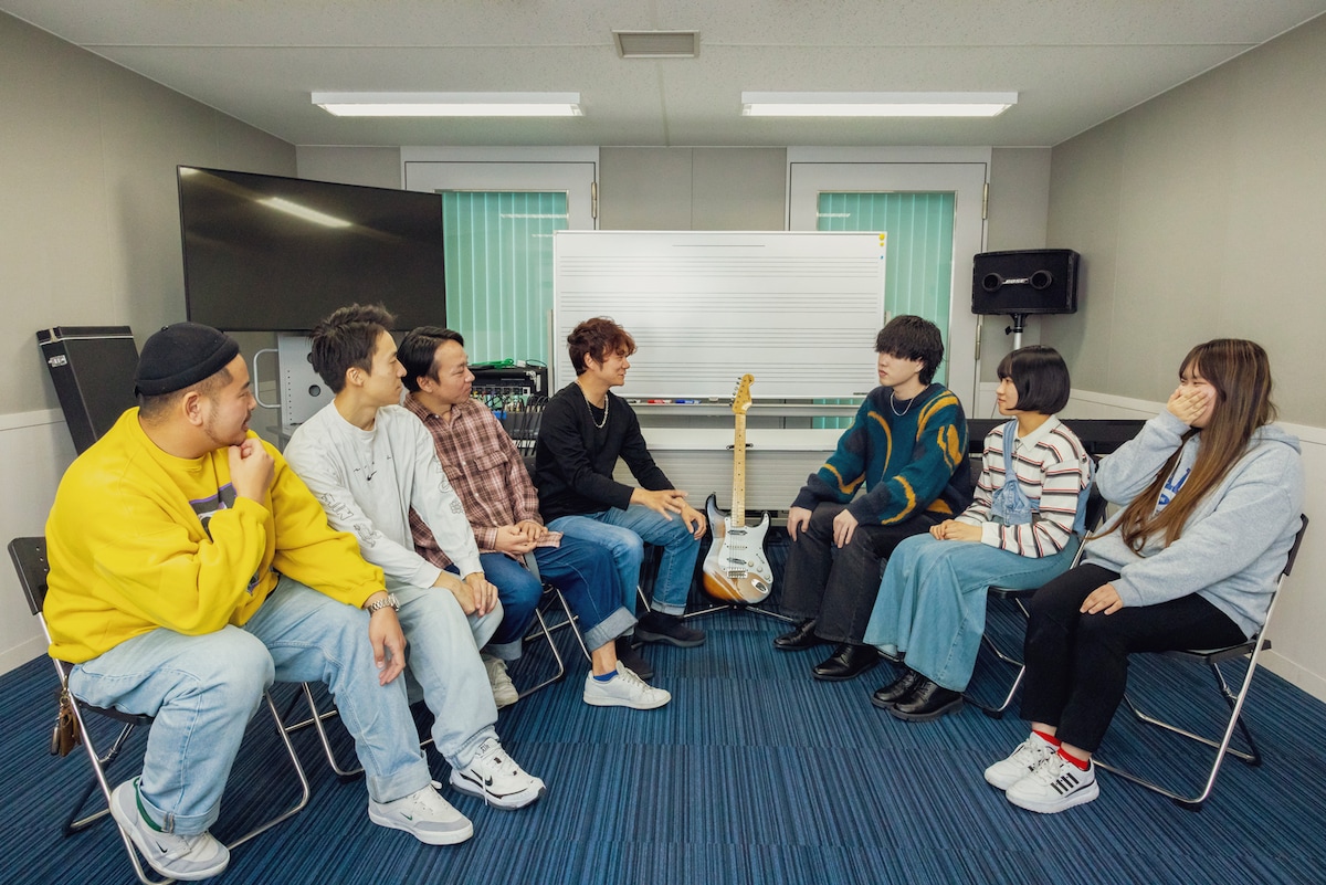 juJoeとESP学園在校生。