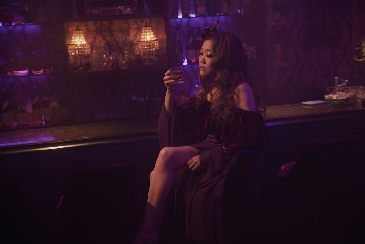 「ジュジュ苑スペシャル『スナックJUJU 2023』～47都道府県出店!! “あのママ”がJUJU20周年を勝手に前祝い全国ツアー～」の様子。