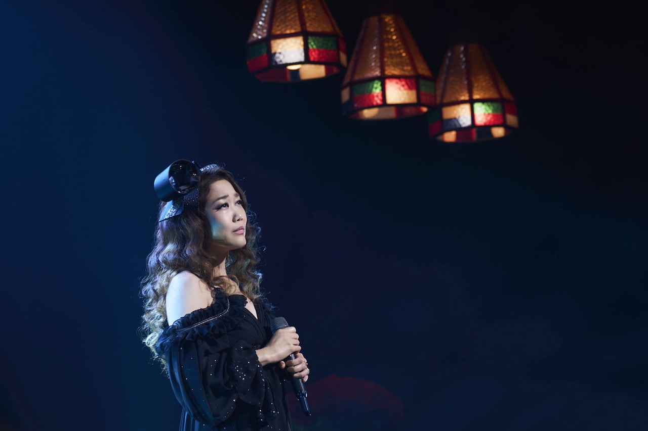 JUJUインタビュー｜スナックJUJUのママが歌う“みんなにも出会っ