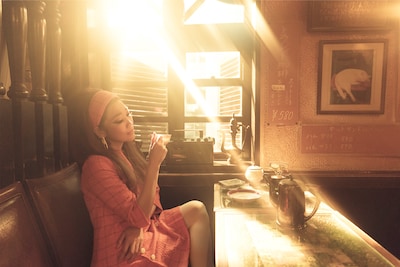 JUJU「昭和洋楽 純喫茶JUJU『時間旅行』」インタビュー｜10年ぶり洋楽カバー作で松任谷正隆と描いた“70年代の純喫茶”