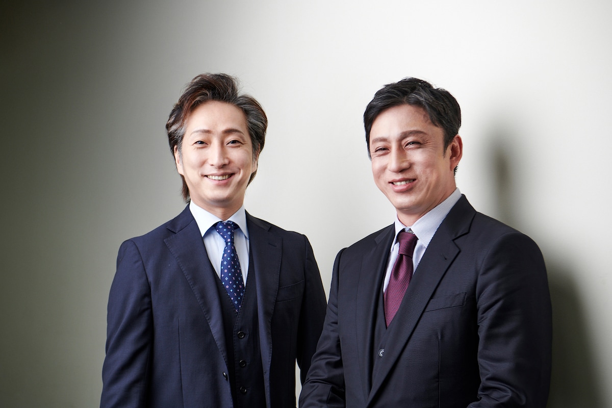 左から中村七之助、松本幸四郎。