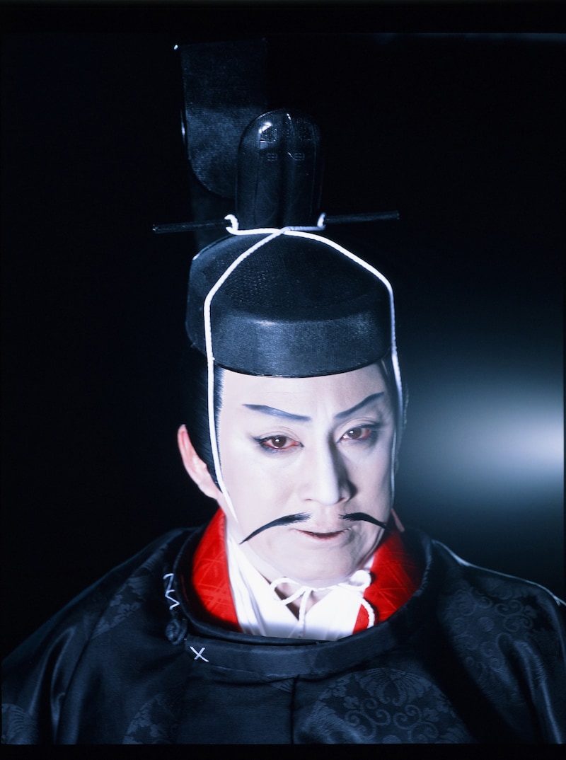 荒木経惟が撮影した「花の御所始末」スチール写真。