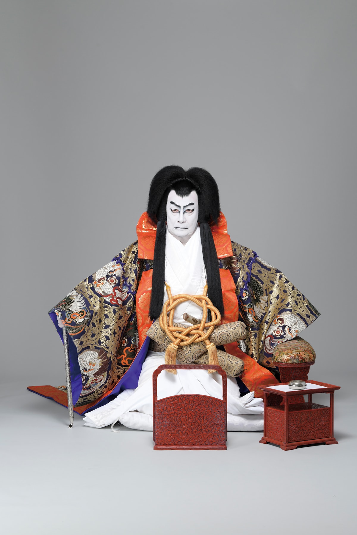 「祇園祭礼信仰記 金閣寺」より、中村歌六演じる松永大膳。©松竹