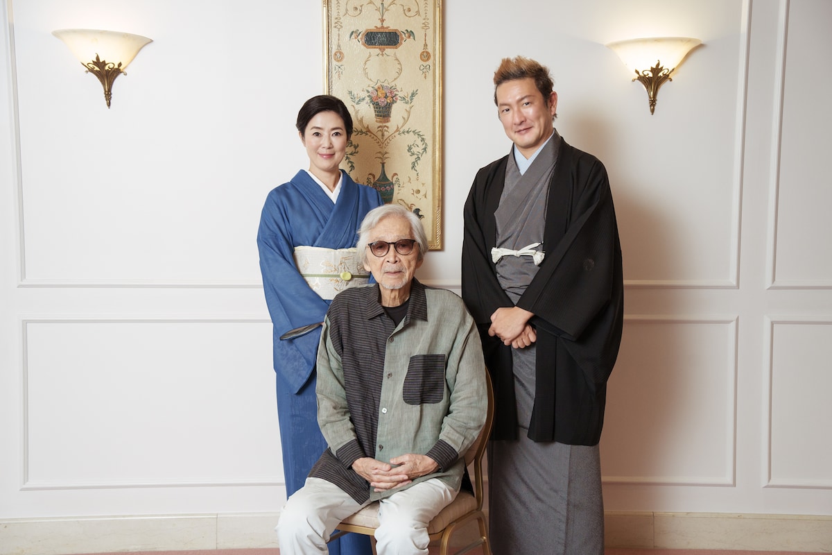 左から寺島しのぶ、山田洋次、中村獅童。