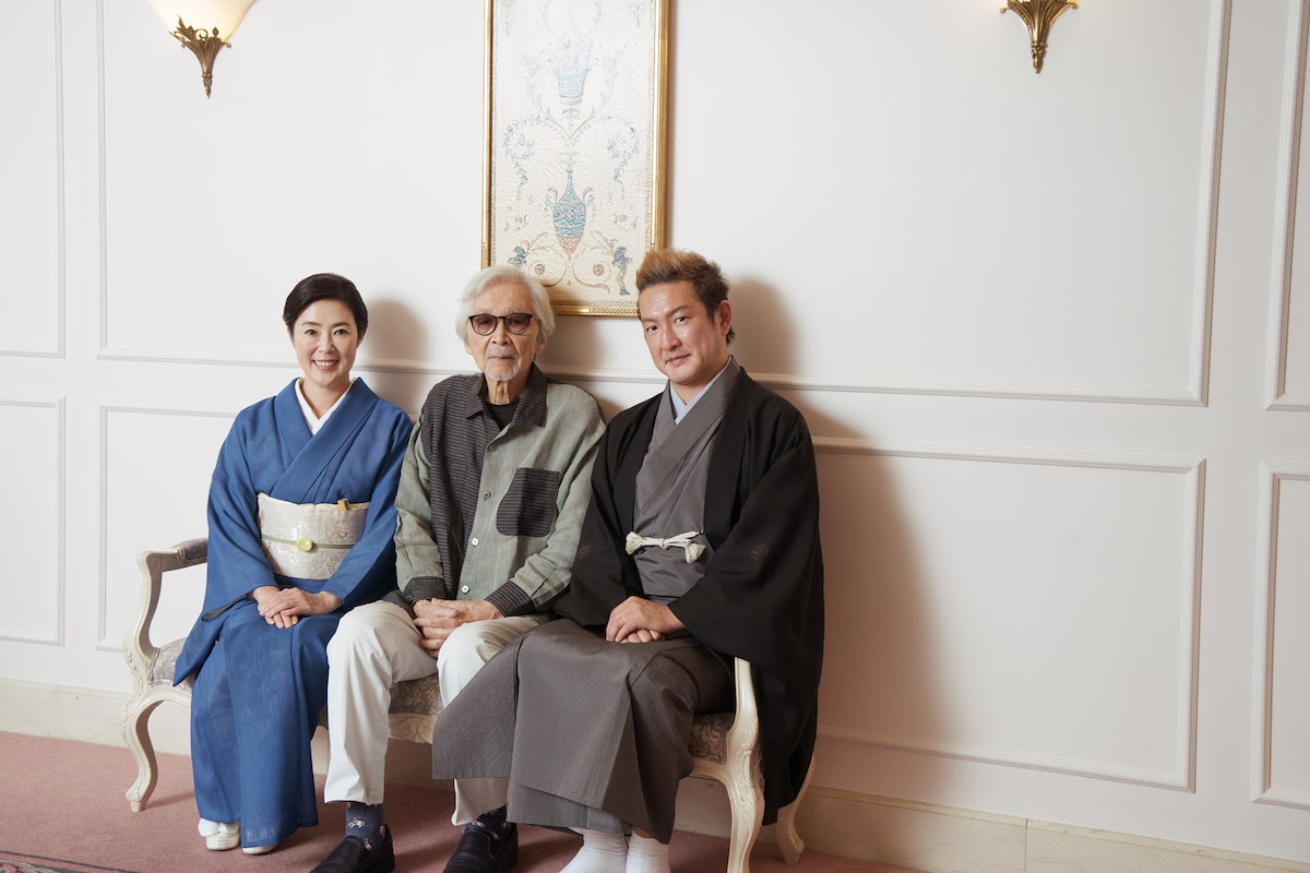 左から寺島しのぶ、山田洋次、中村獅童。