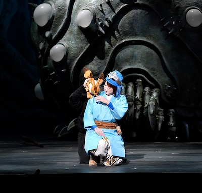 2019年12月新橋演舞場「風の谷のナウシカ」より。尾上菊之助演じるナウシカ。©松竹