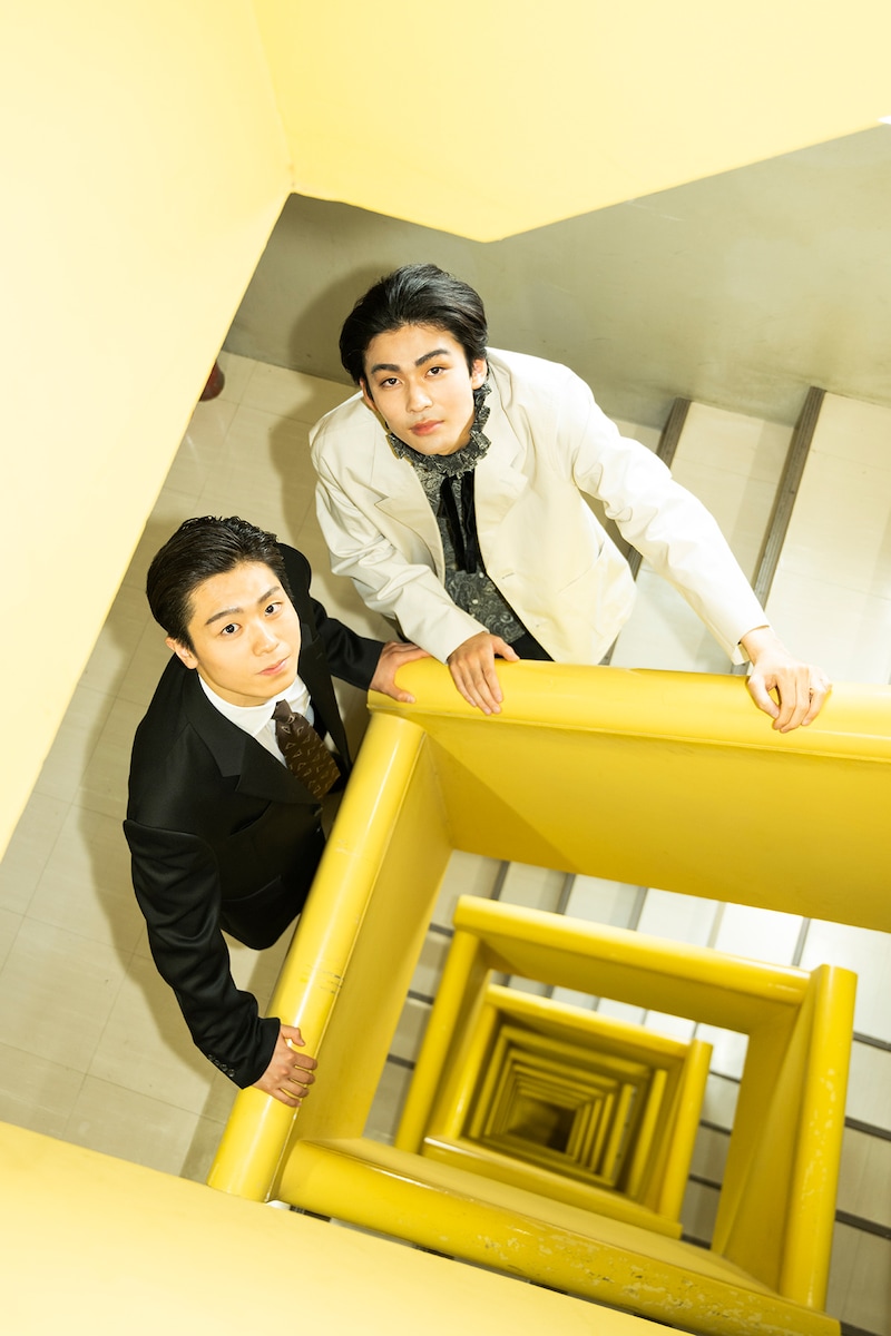 左から市川團子、市川染五郎。