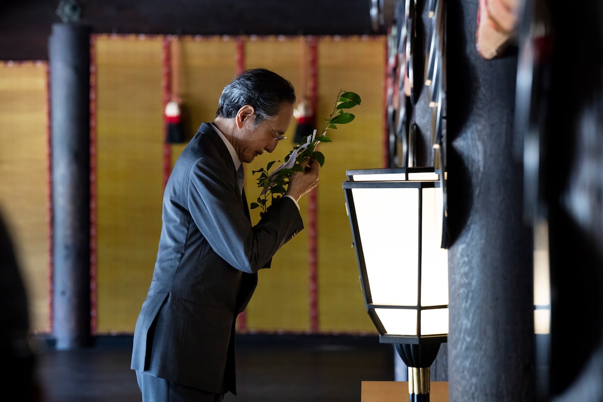 「菅原伝授手習鑑」成功祈願する片岡仁左衛門。