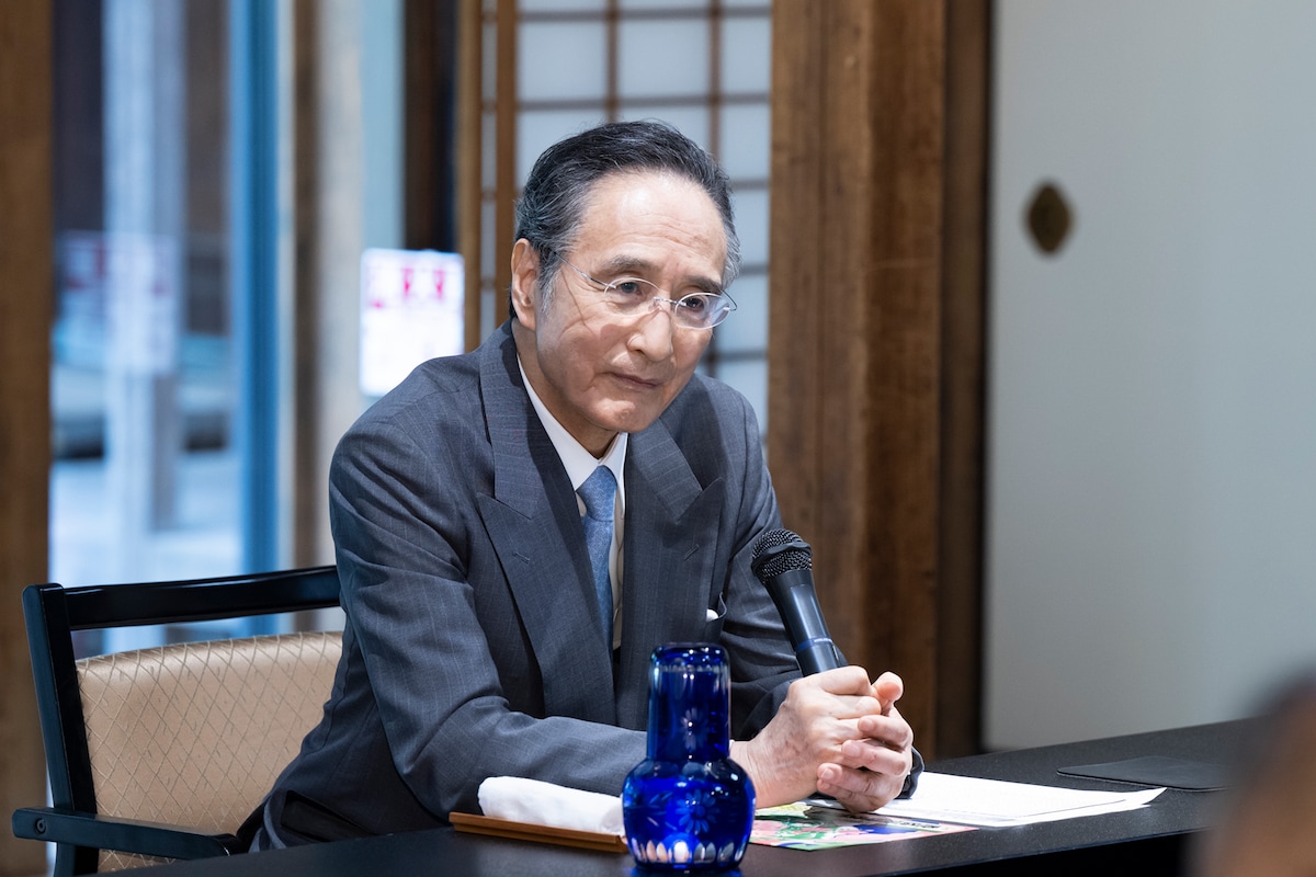 取材会に臨む片岡仁左衛門。