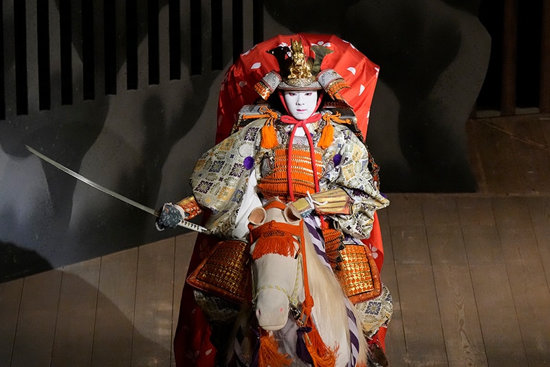 「猿若祭二月大歌舞伎」夜の部、「一谷嫩軍記 陣門・組打」より。©松竹