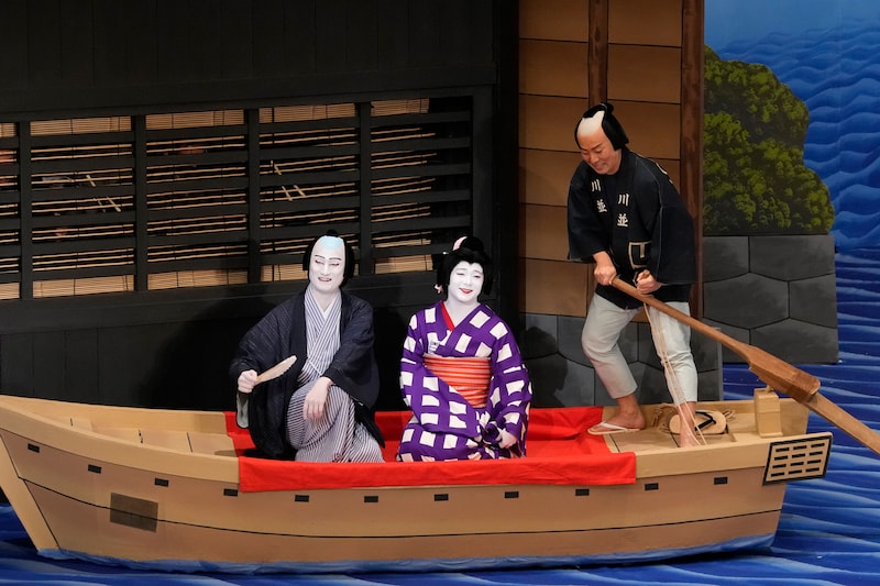 「猿若祭二月大歌舞伎」夜の部、「梅ごよみ」より。©松竹