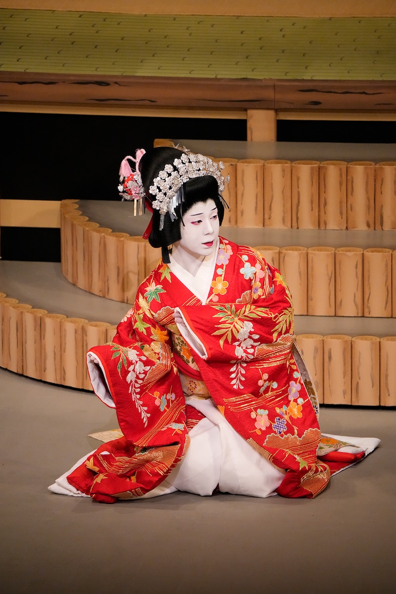 「絵本太功記」より。尾上左近演じる初菊。 ©︎松竹