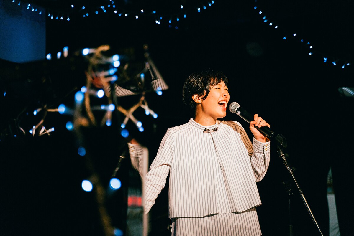 2019年に開催された「Who is Kaho?」より、木戸口歌穂。