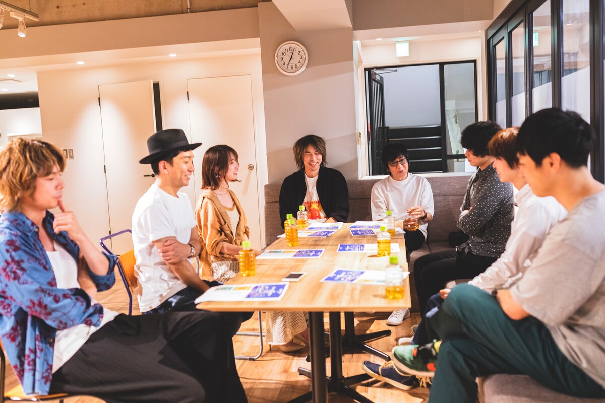 座談会の様子。