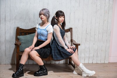 羽島めい＆塩見きらのツーショット撮影。