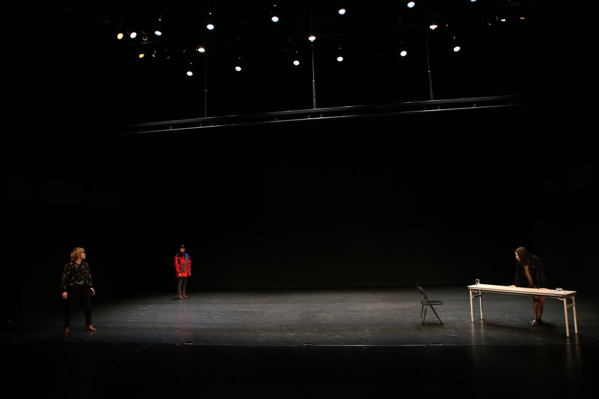 スペースノットブランク「救世主の劇場」より。