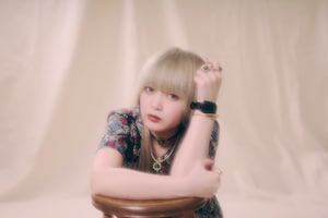 カノエラナ「歌楽的イノセンス」インタビュー｜アニメへの愛と願望を込めたアニソン主題歌集