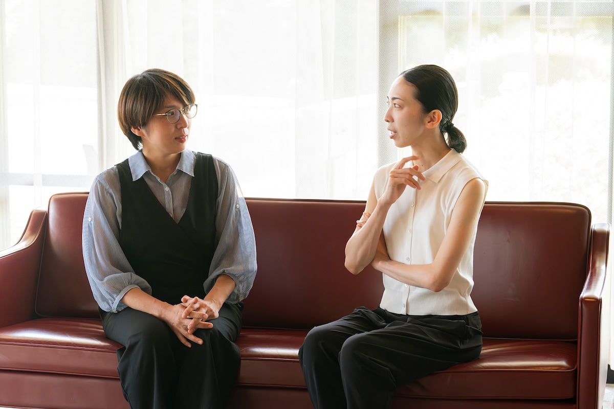 左から生田みゆき、中村蓉。