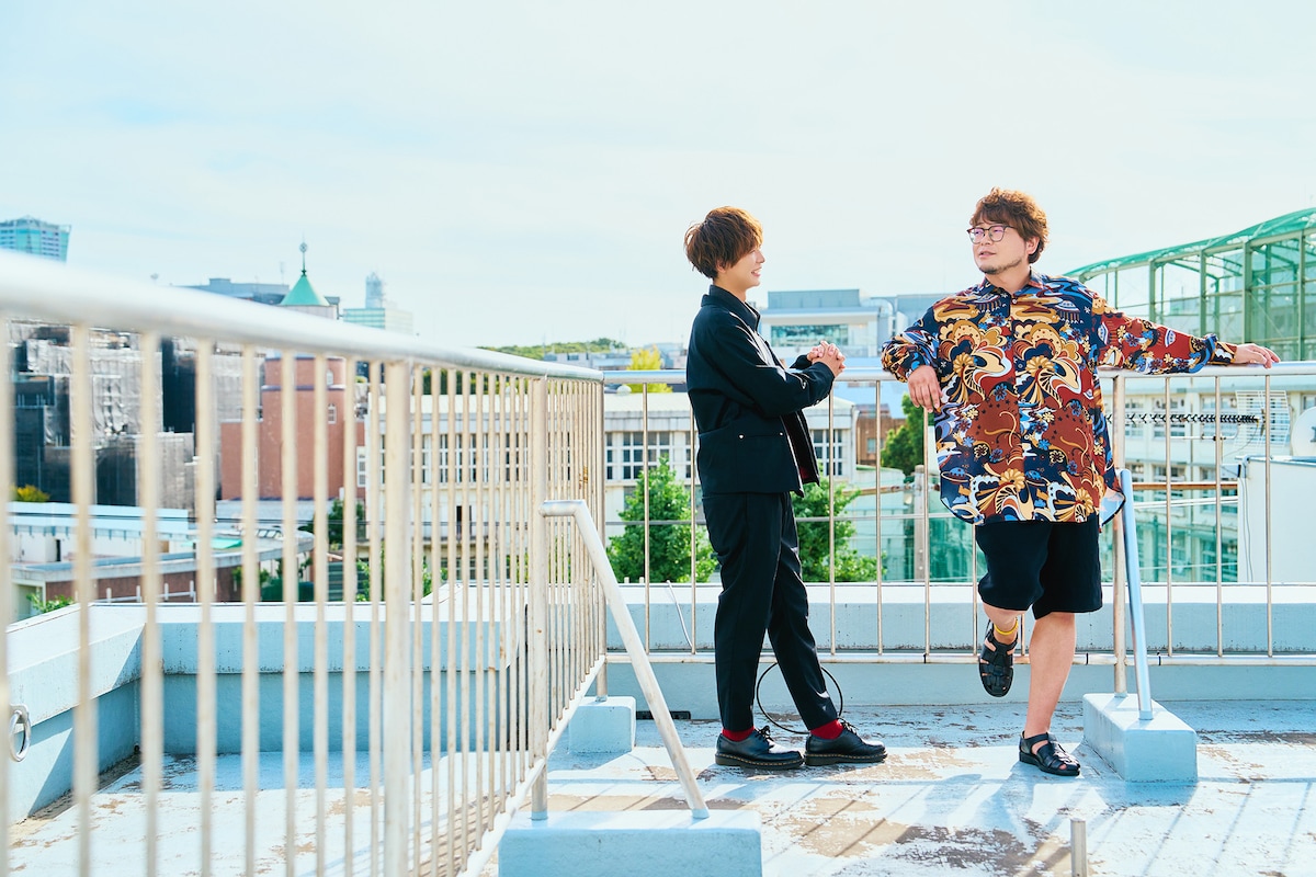 左から鵜澤正太郎、興津和幸。