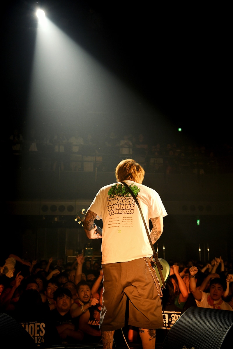 横山健（G, Vo）