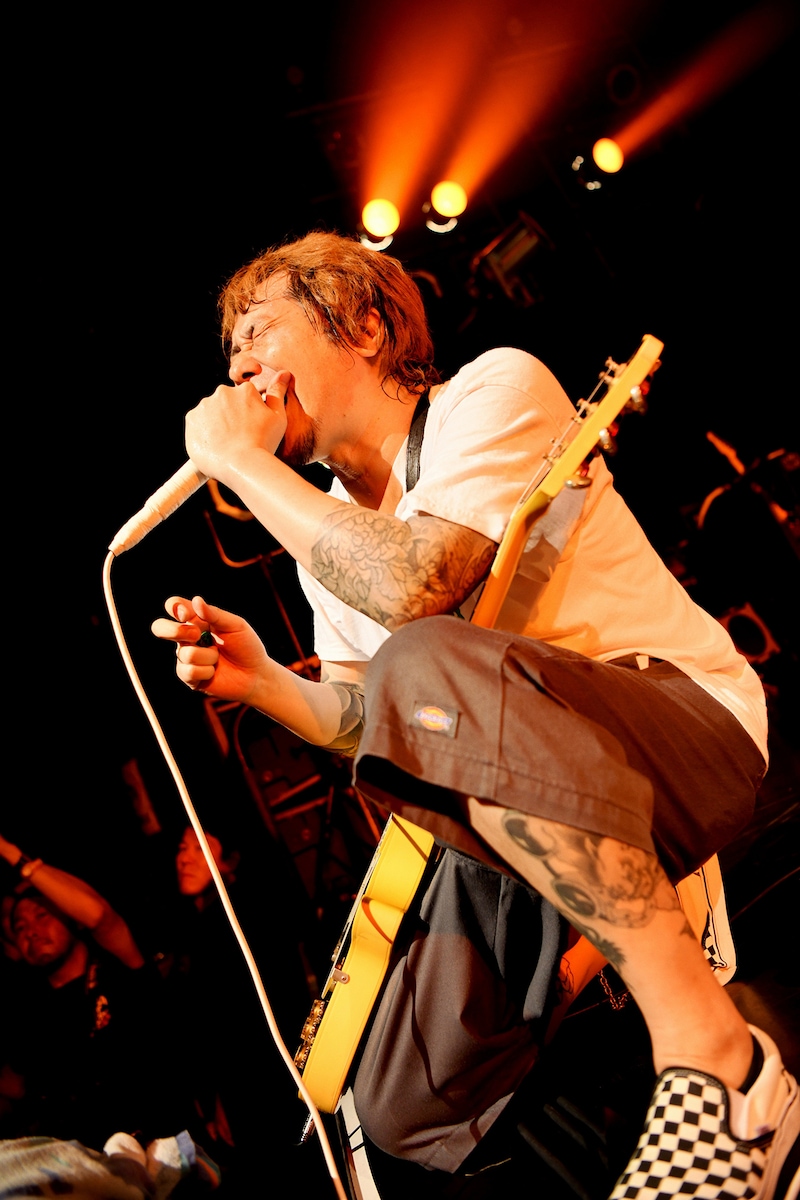 横山健（G, Vo）