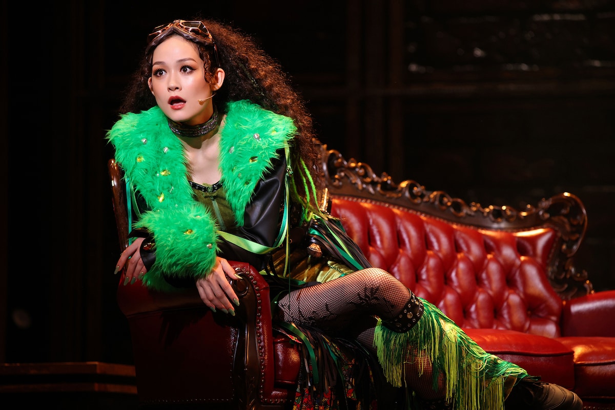 ミュージカル「キルバーン」より、フランク莉奈扮するオリーブ。