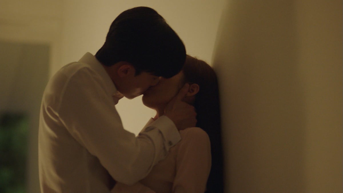 「キム秘書はいったい、なぜ？」 © STUDIO DRAGON CORPORATION