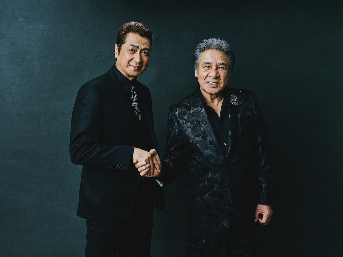 左から山川豊、鳥羽一郎。