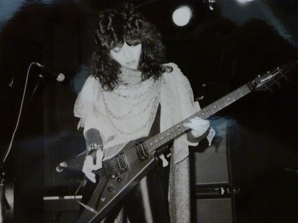 80年代の橘高文彦（G）。