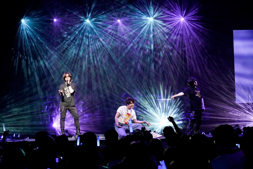 「KING SUPER LIVE 2024」で共演する蒼井翔太、宮野真守、内田雄馬。