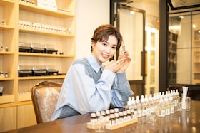 彩風咲奈が金熊香水で作る「私の原点はここ」を体現する香り