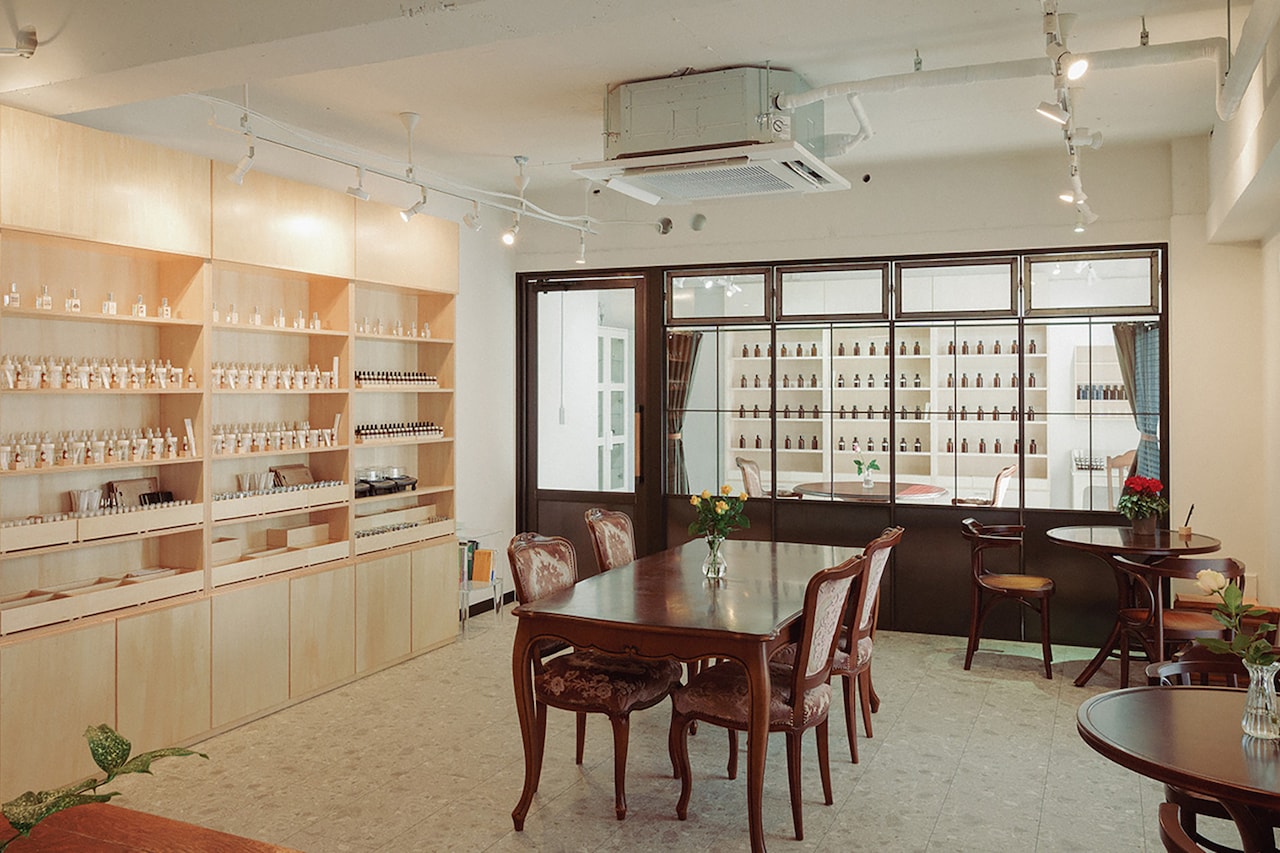 小林千晃、31歳。金熊香水で“今の声”を形に。1時間20分もの試行錯誤を