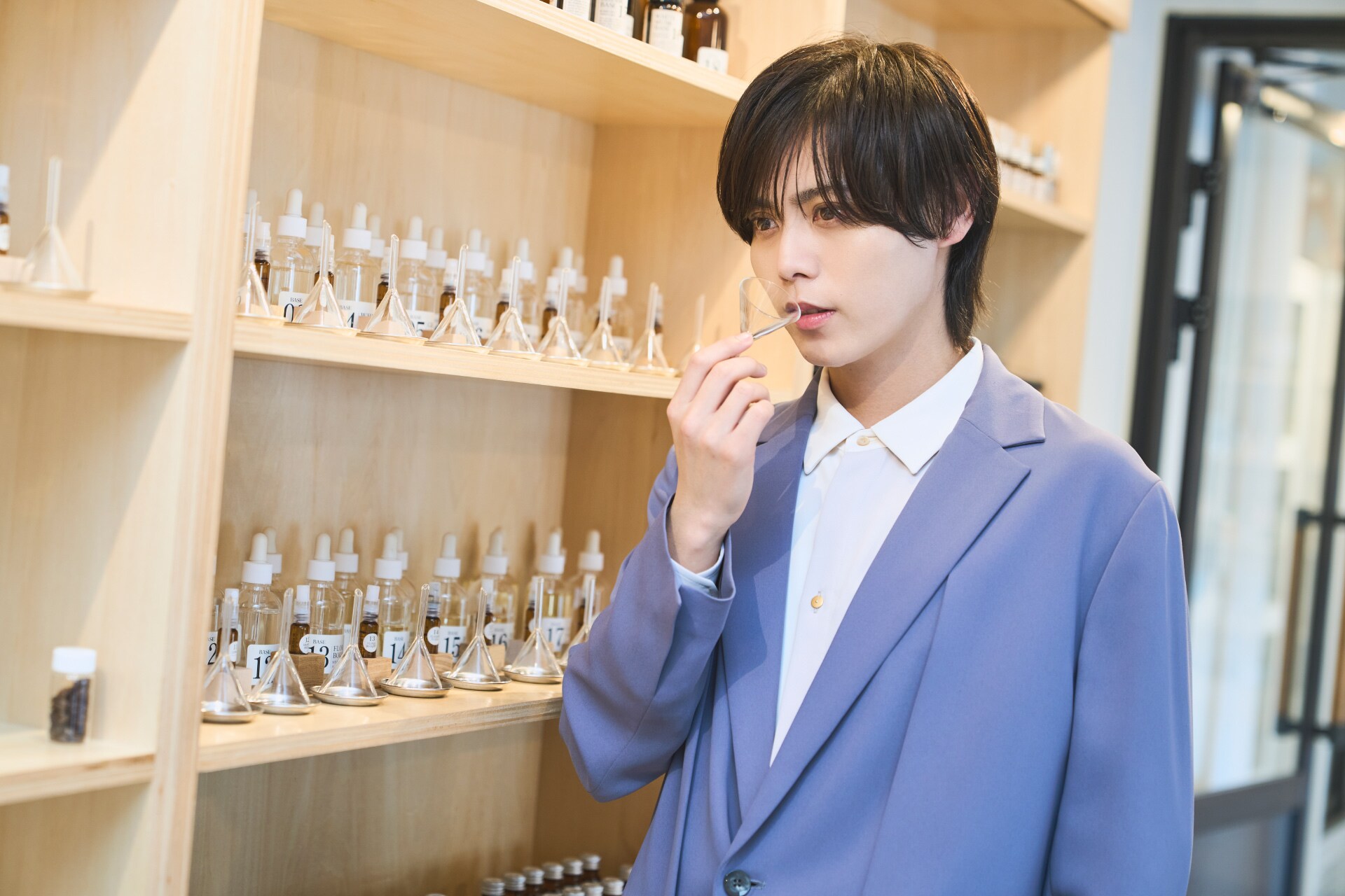 金熊香水×大崎捺希、自然豊かな地元・熊本をイメージした香水を製作