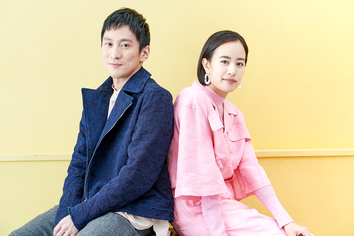 左から成河、石橋静河。