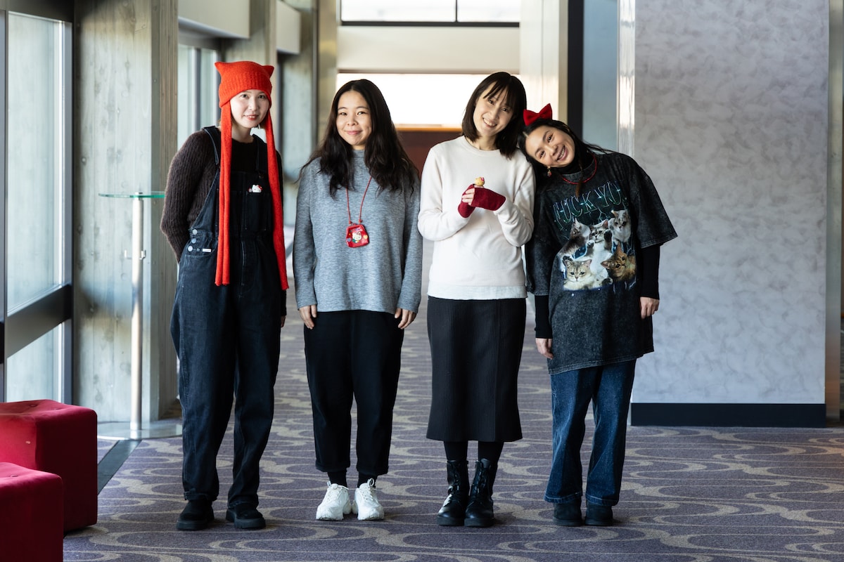 左から市原佐都子、ソン・スヨン、永山由里恵、バーディ・ウォン・チンヤン。