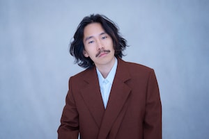 清竜人「コンサートホール」インタビュー|シンガーソングライターとしての原点回帰、本気で音楽と向き合った日々