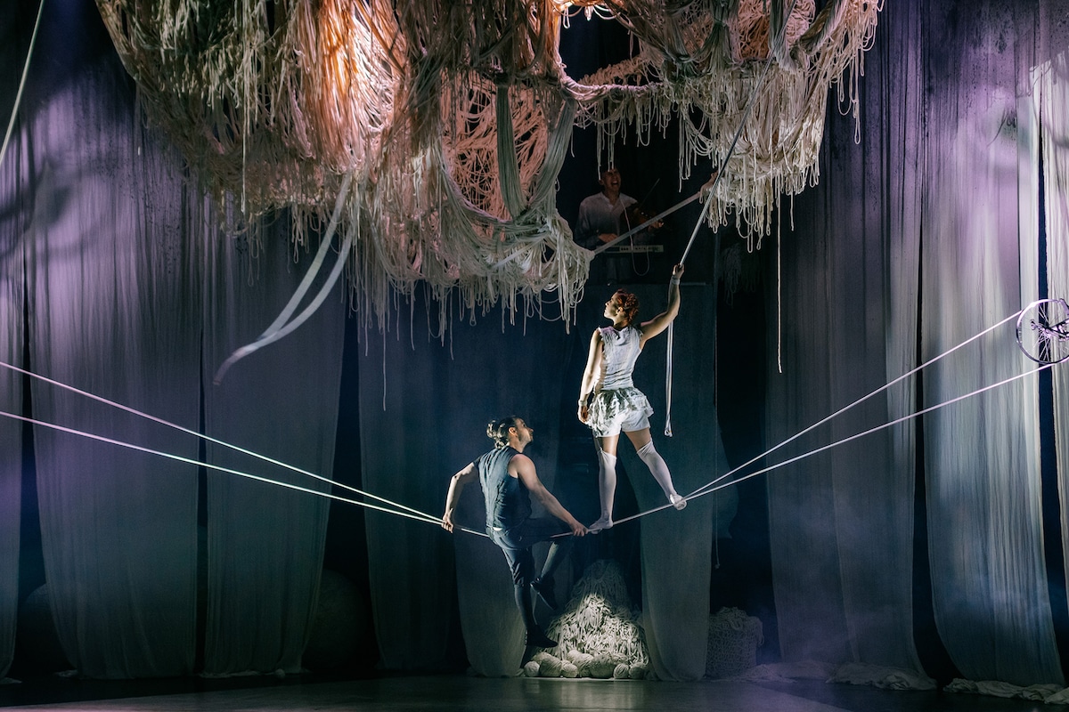 サーカス・シルクール「ニッティング・ピース」より。©Joana Magalhaes