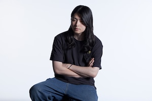 小林私「中点を臨む」インタビュー|バラバラな8曲と、その真ん中にあるもの