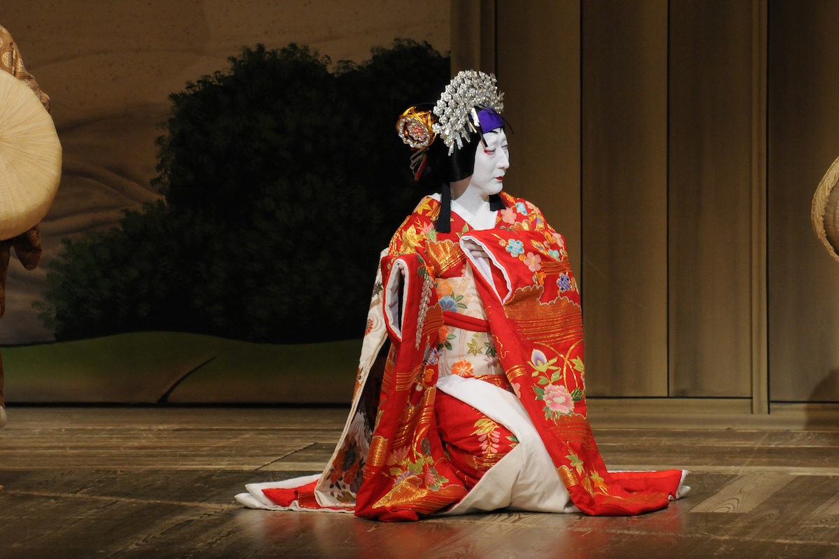 「芦屋道満大内鑑 葛の葉」（2013年国立劇場）より、中村時蔵扮する葛の葉姫。（提供：国立劇場）