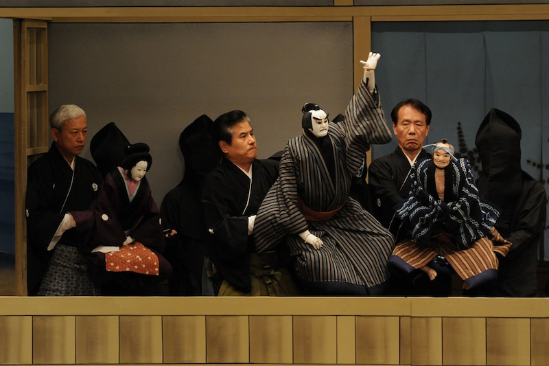 2011年9月上演の「ひらかな盛衰記」より「松右衛門内の段」。（提供：国立劇場）