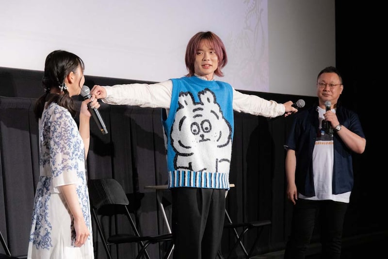 “Tポーズ”で現れた川島零士。