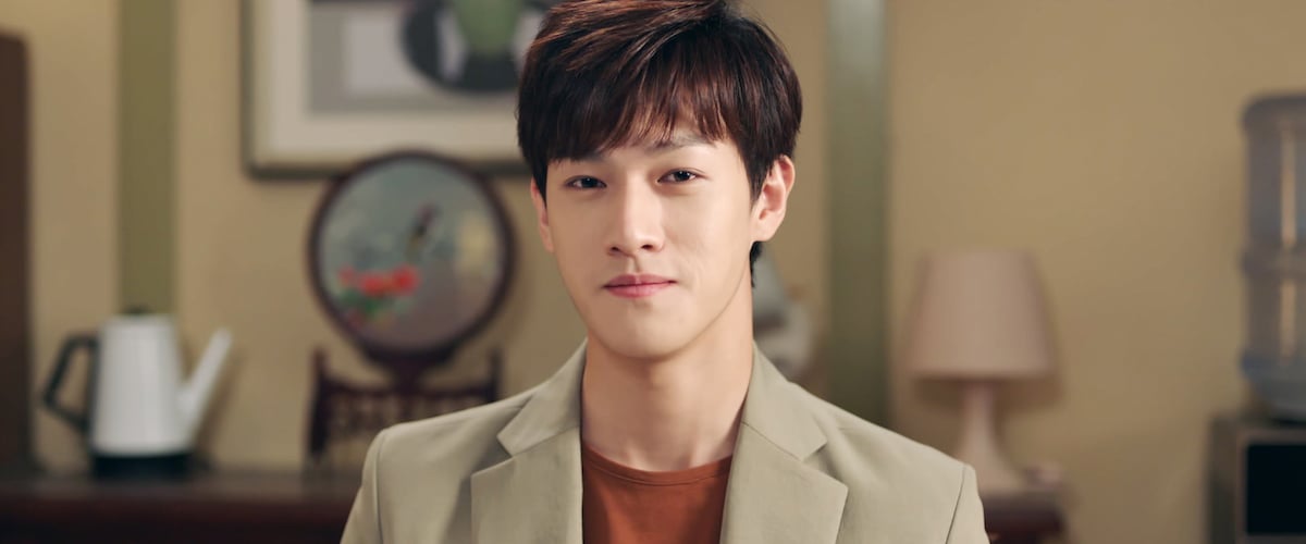 リー・ユンルイ演じるシャオ・ジアン。